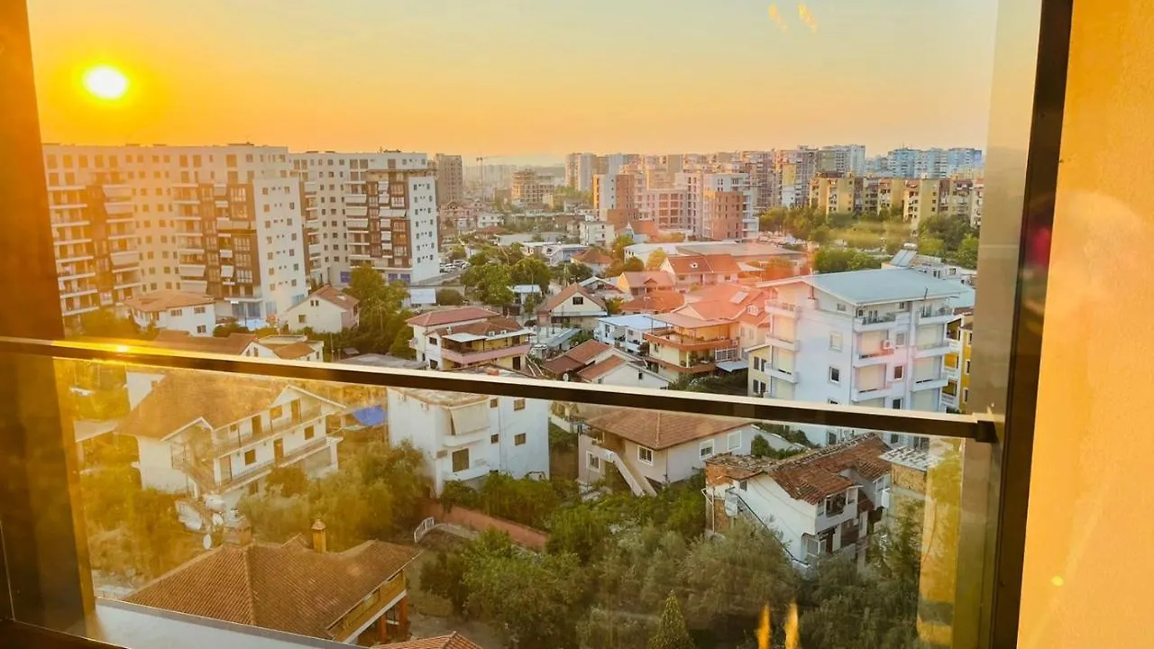 Elegant Apartment Kompleksi Magnet Tirana